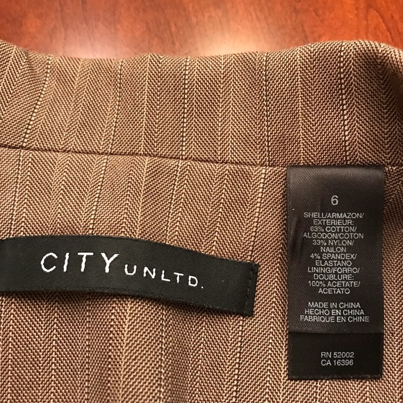 Blazer - Picture 2 of 3